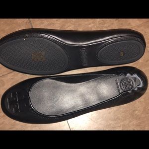 Tory Burch Minnie Travel Ballet Flat in Navy
